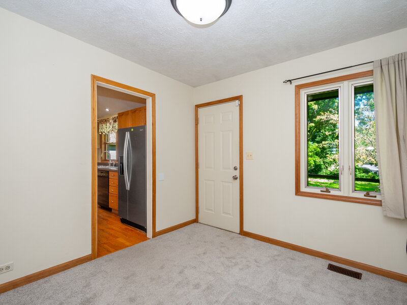 35861 N Fuller Road Gurnee IL 60031
