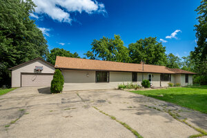 Photo of 35861 N Fuller Road Gurnee IL 60031