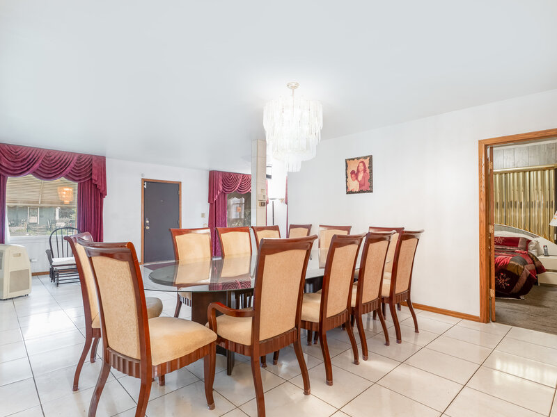519 S 7th Avenue Maywood IL 60153