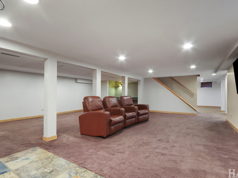 365 Woodland Drive Grayslake IL 60030