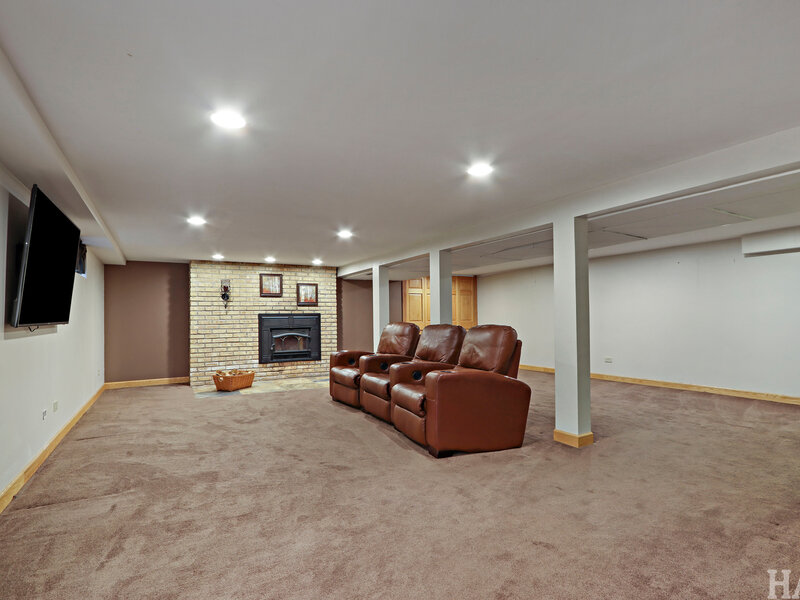 365 Woodland Drive Grayslake IL 60030