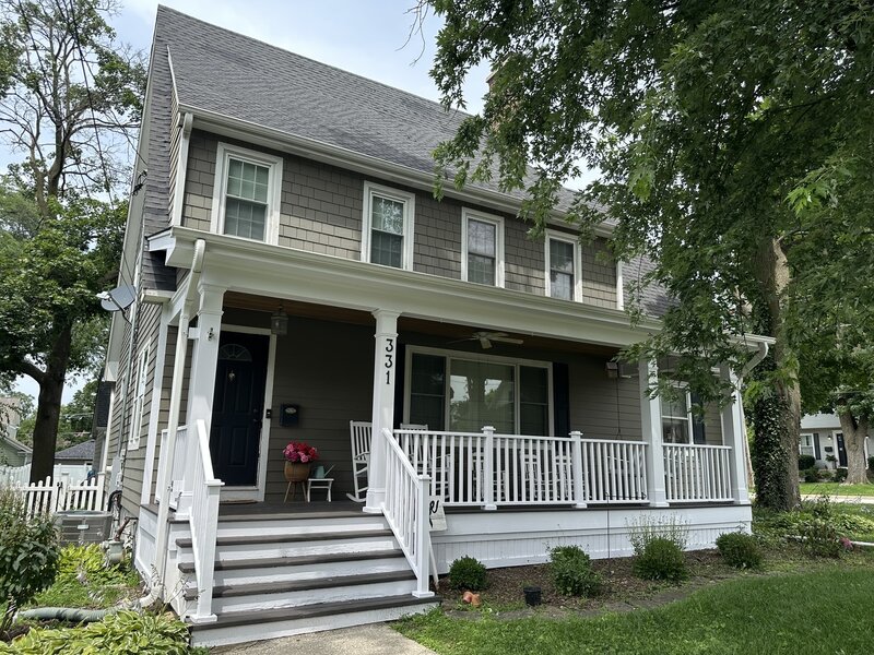 331 E Indiana Street Wheaton IL 60187