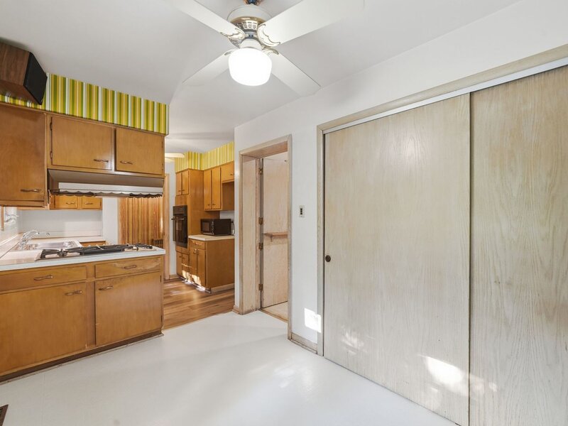 14545 Laporte Avenue Midlothian IL 60445