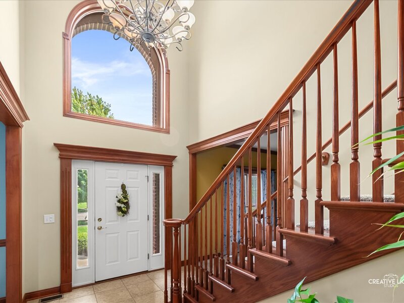 472 Arboretum Way Oswego IL 60543