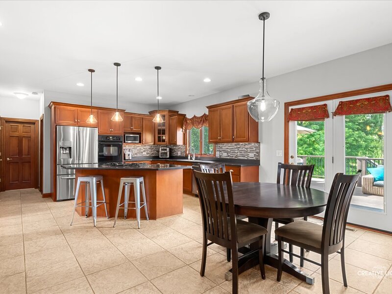 472 Arboretum Way Oswego IL 60543