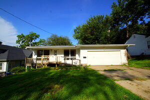 Photo of 708 15th Street Bettendorf IA 52722