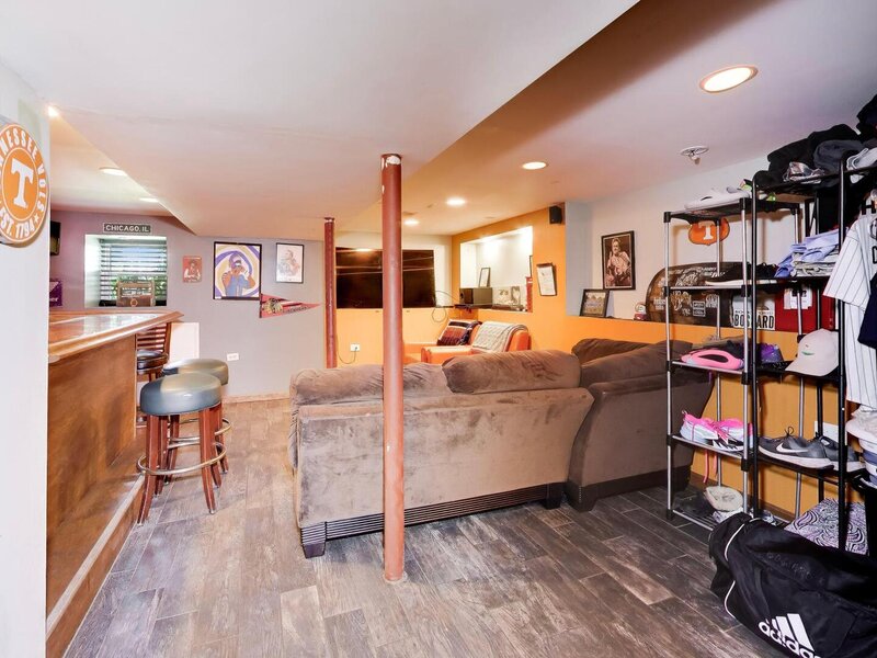 539 W 44th Street Chicago IL 60609