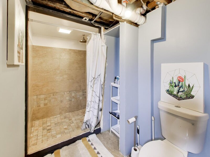 539 W 44th Street Chicago IL 60609