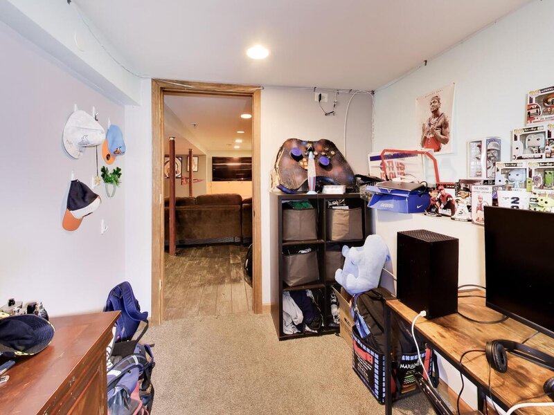 539 W 44th Street Chicago IL 60609