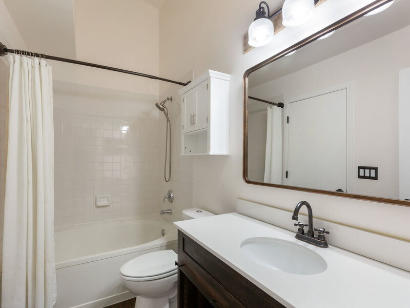 18619 W Sterling Court Grayslake IL 60030