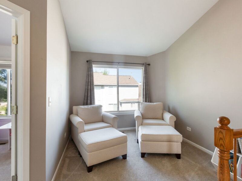 18619 W Sterling Court Grayslake IL 60030