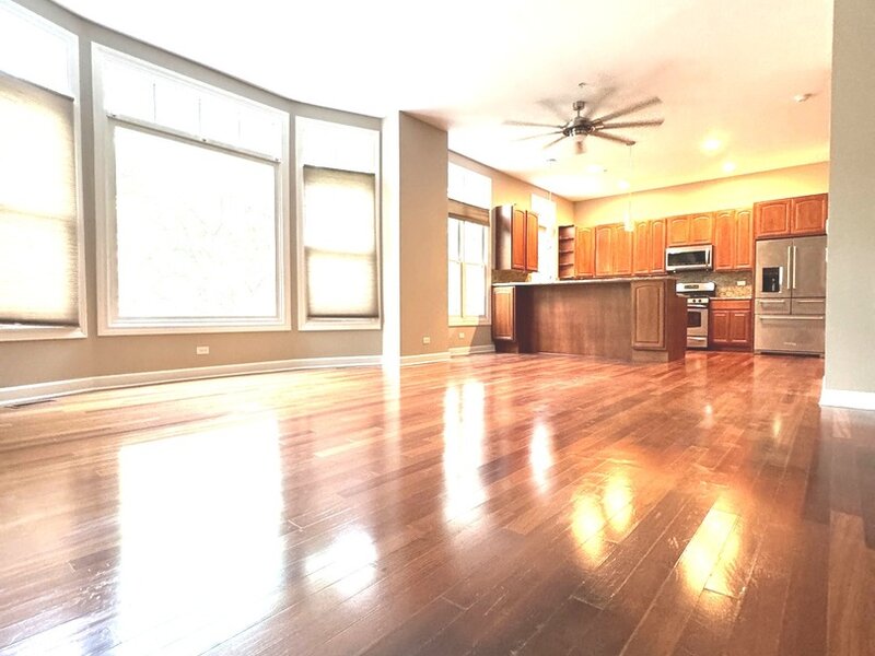 157 Festival Court Elgin IL 60120