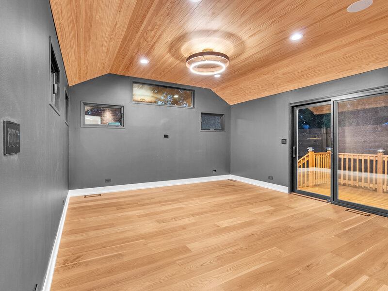 623 Echo Lane Glenview IL 60025