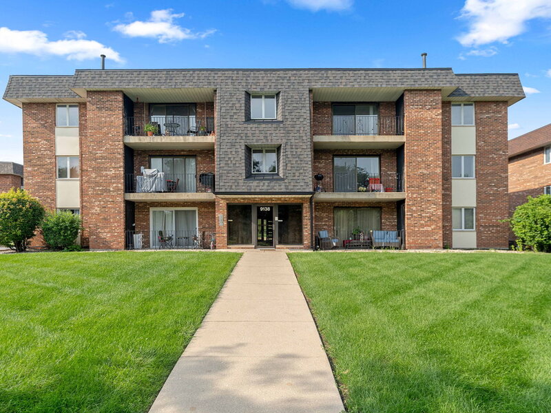 9138 W 140th Street Orland Park IL 60462