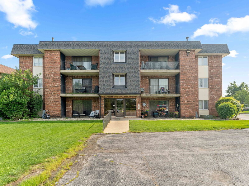 9138 W 140th Street Orland Park IL 60462