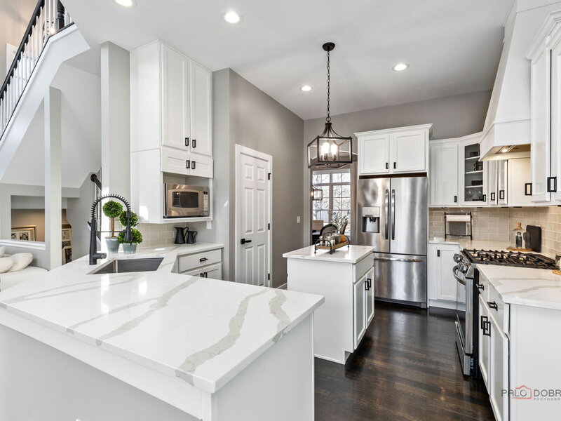 3952 Honeymoon Ridge Lake In The Hills IL 60156