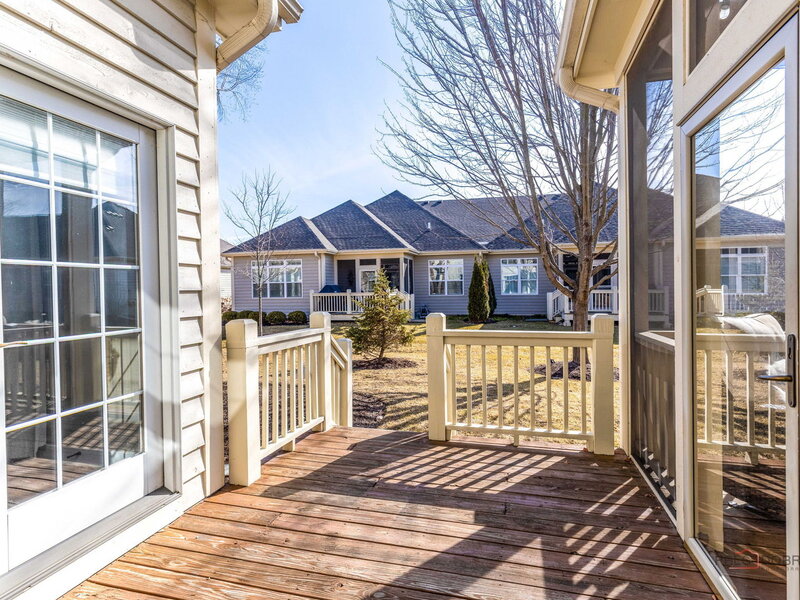 3952 Honeymoon Ridge Lake In The Hills IL 60156