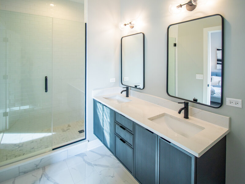 551 E 47th Street Chicago IL 60615