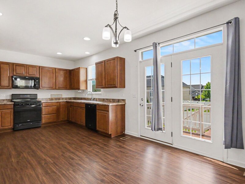 1911 Willoughby Lane Joliet IL 60431