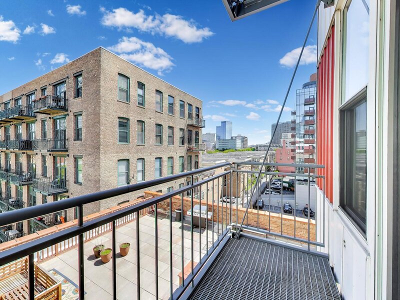 1631 S Michigan Avenue Chicago IL 60616