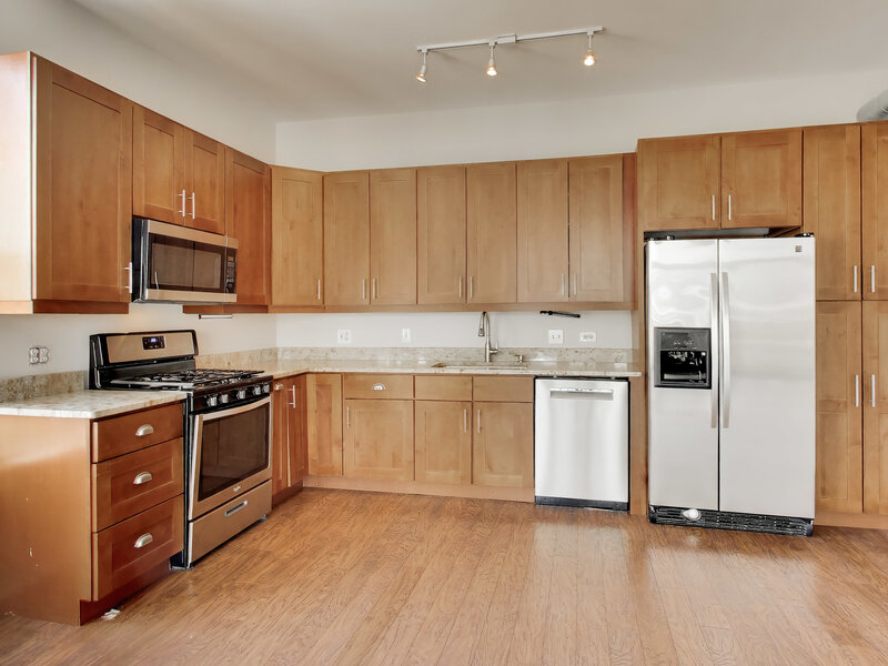 1631 S Michigan Avenue Chicago IL 60616