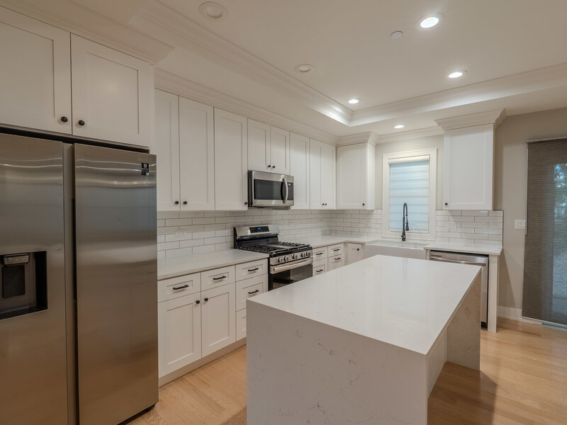 411 W Pierce Road Itasca IL 60143