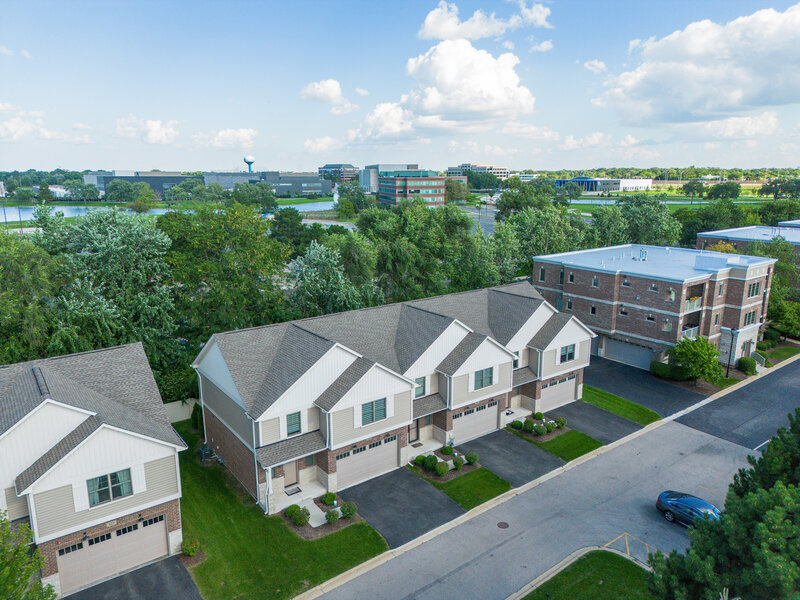 411 W Pierce Road Itasca IL 60143