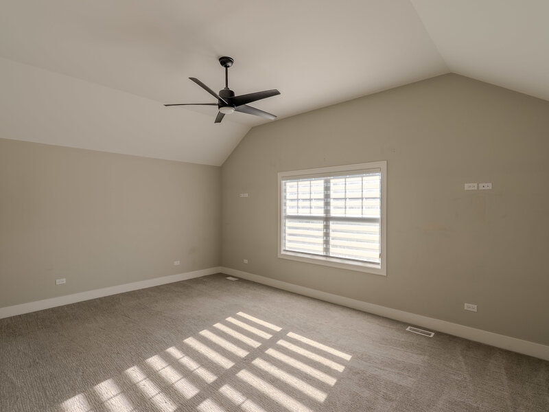 411 W Pierce Road Itasca IL 60143