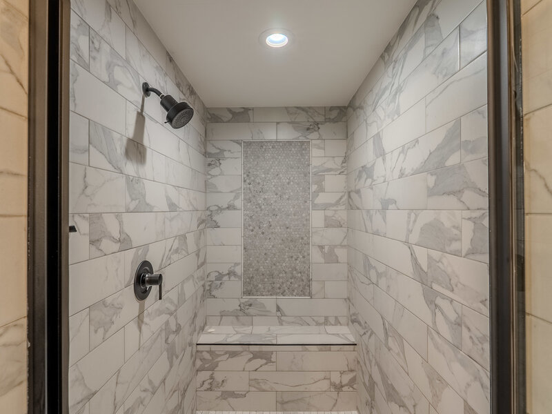 411 W Pierce Road Itasca IL 60143