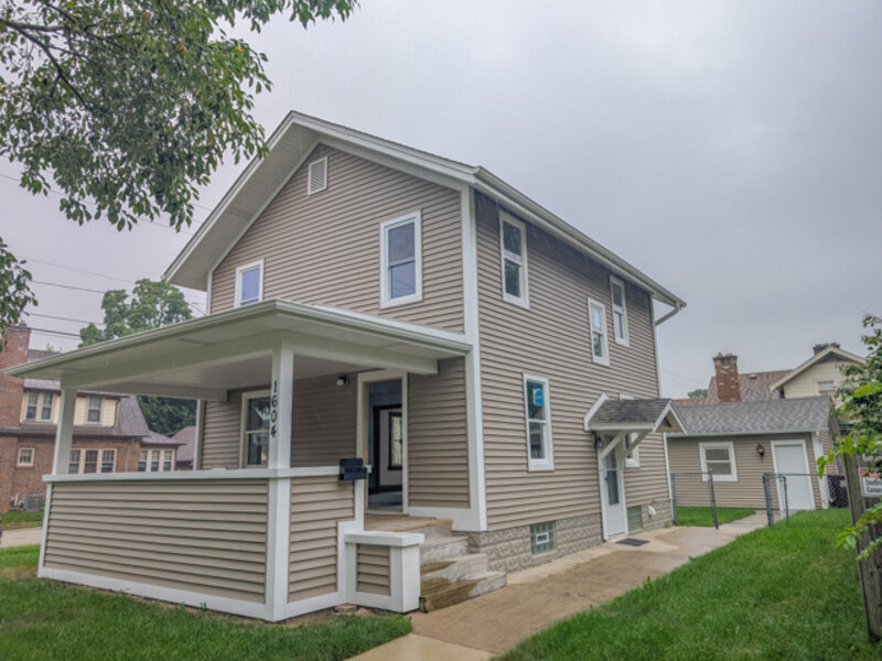 1604 Grant Avenue Rockford IL 61103