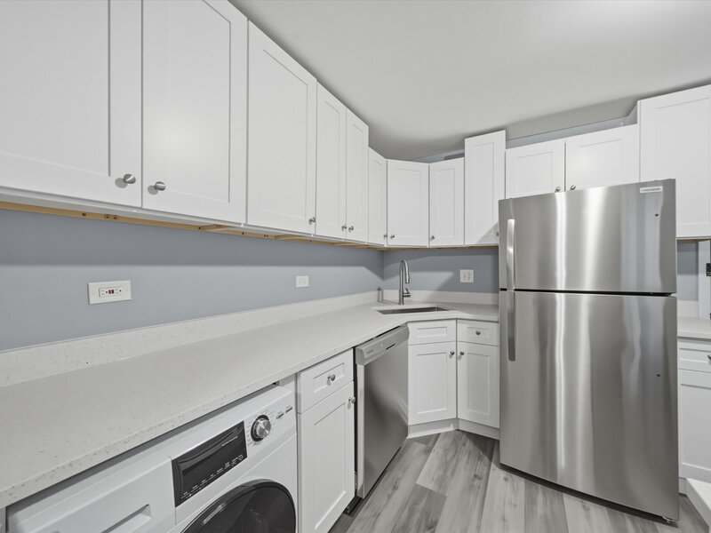 6921 N Ashland Boulevard Chicago IL 60626