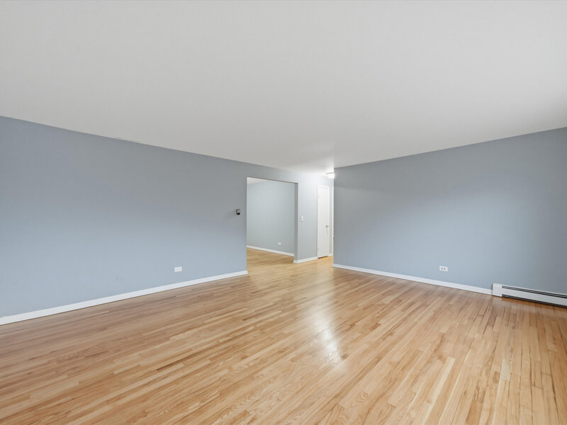 6921 N Ashland Boulevard Chicago IL 60626