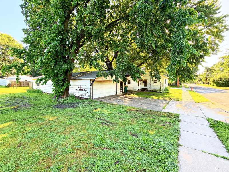 1402 N Sterling Street Streator IL 61364