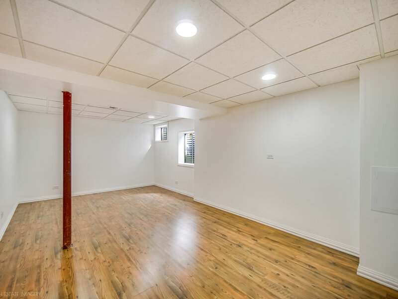 1434 Hawk Drive Bolingbrook IL 60490
