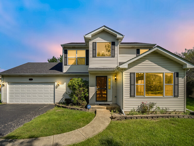1434 Hawk Drive Bolingbrook IL 60490