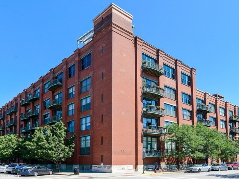 1000 W Washington Boulevard Chicago IL 60607