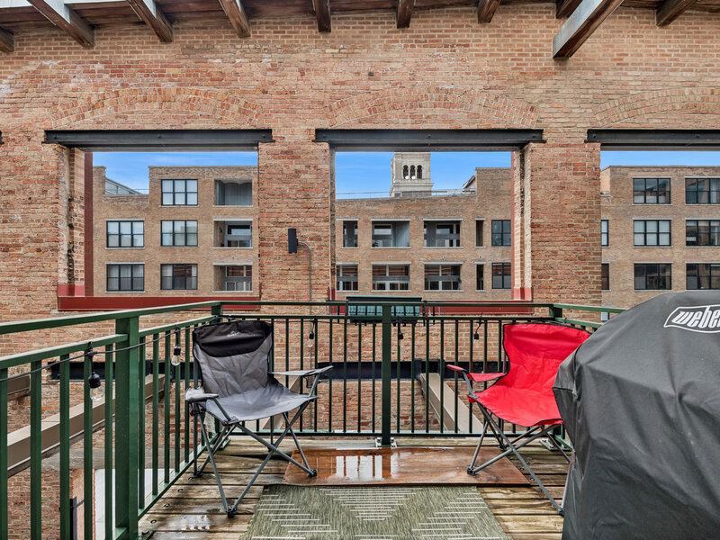 1000 W Washington Boulevard Chicago IL 60607