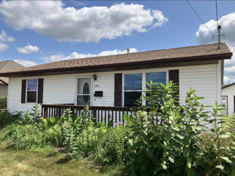 1115 S Broadway Street Coal City IL 60416