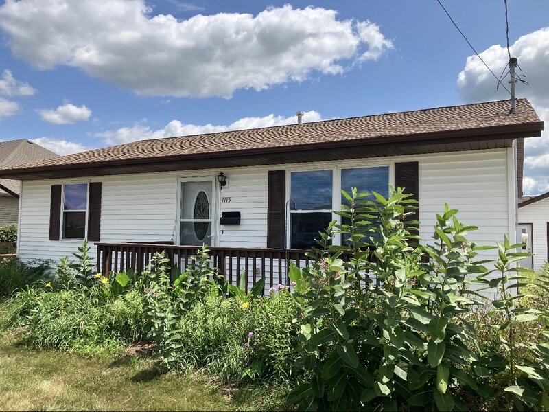 1115 S Broadway Street Coal City IL 60416