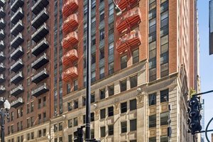 Photo of 208 W Washington Street Chicago IL 60606 Unit 1813
