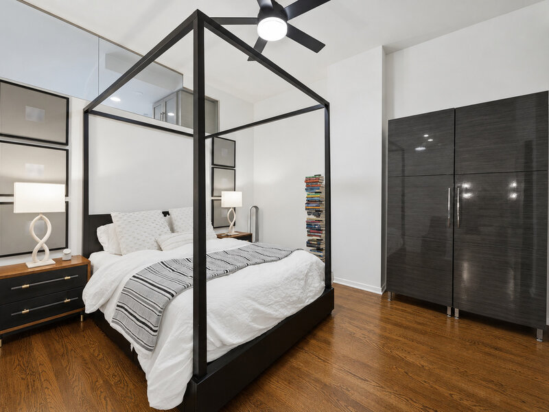 208 W Washington Street Chicago IL 60606
