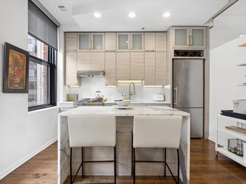 208 W Washington Street Chicago IL 60606