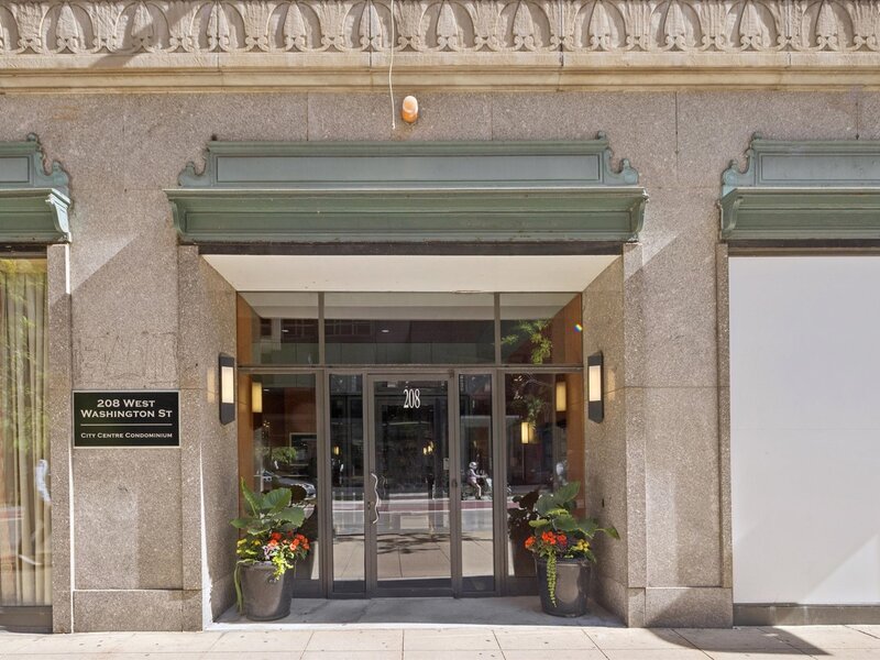 208 W Washington Street Chicago IL 60606