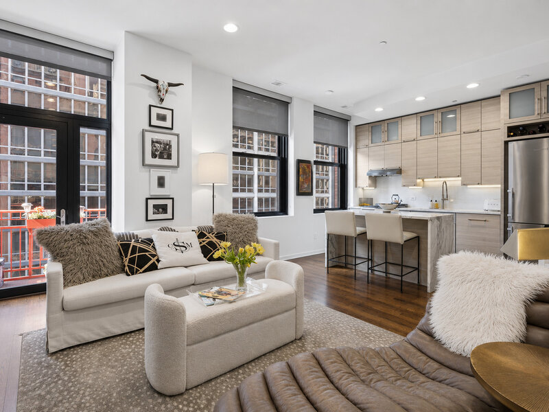 208 W Washington Street Chicago IL 60606