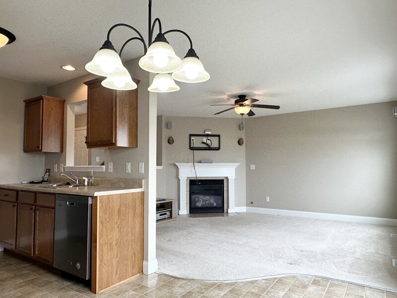 2083 Summerfield Lane Bourbonnais IL 60914