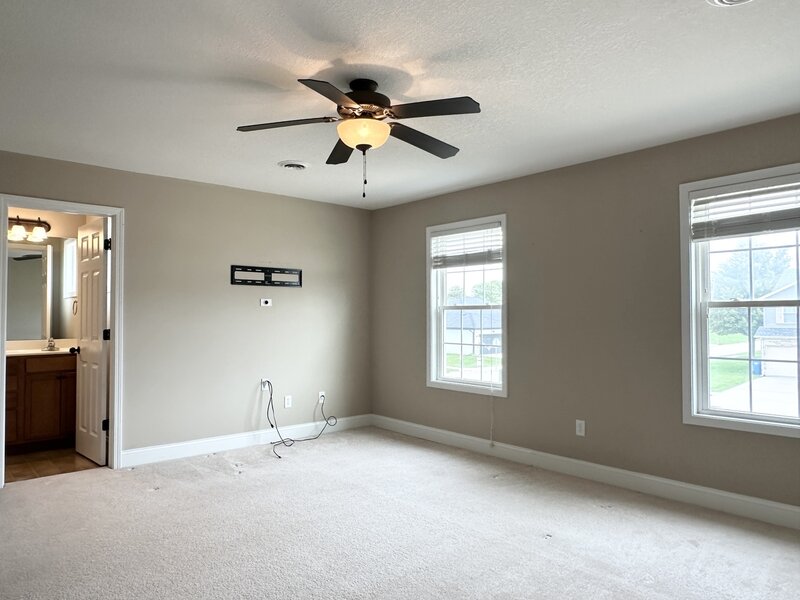 2083 Summerfield Lane Bourbonnais IL 60914