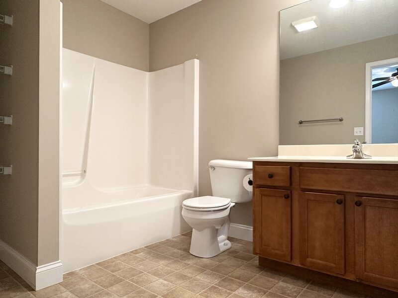 2083 Summerfield Lane Bourbonnais IL 60914