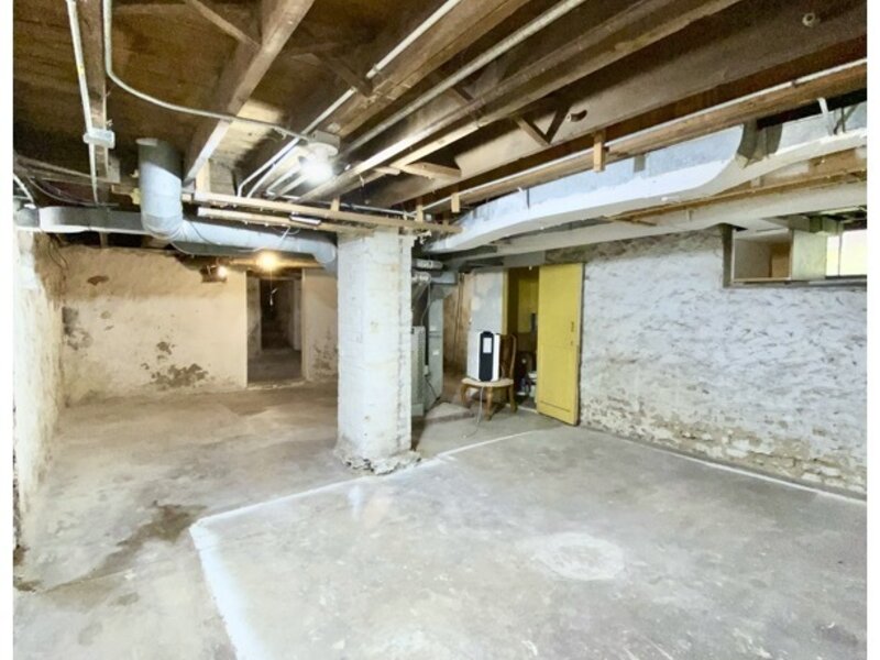 626 Bent Street Elgin IL 60120