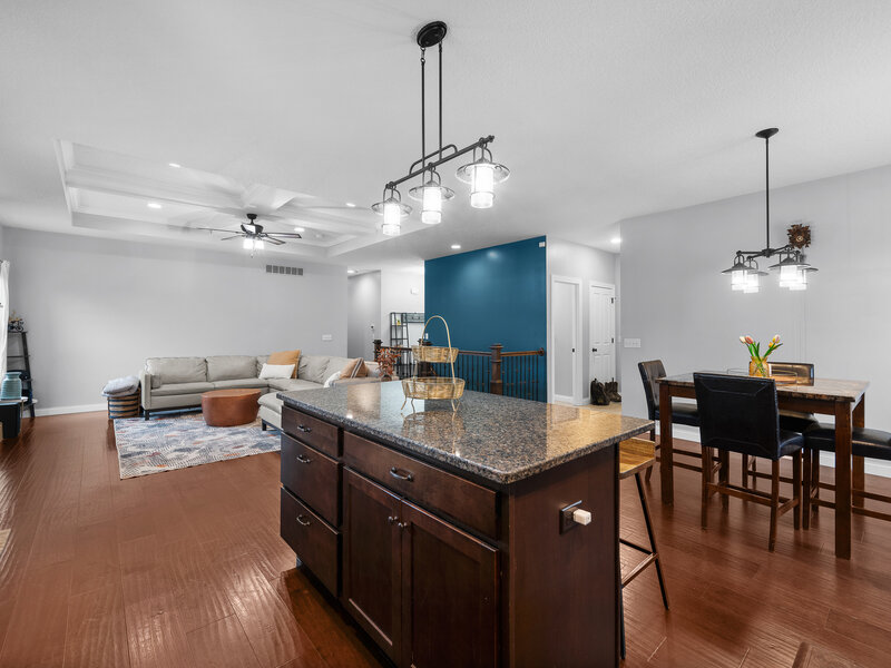 510 Pinehurst Drive Eldridge IA 52748