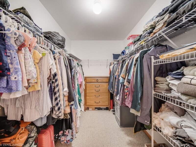 1901 W Crestview Circle Romeoville IL 60446